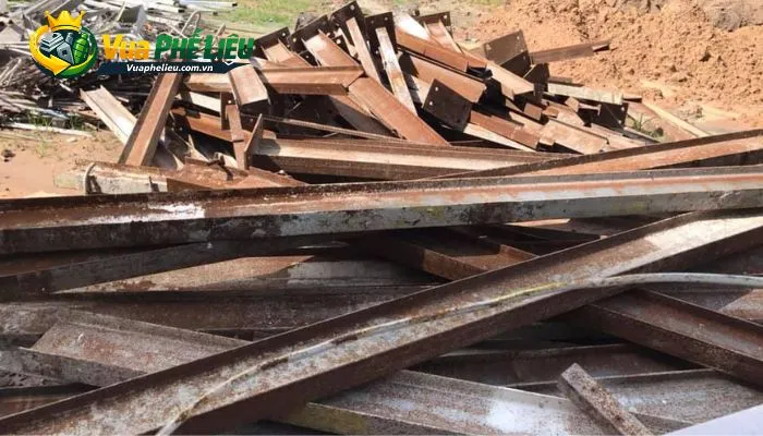 Thu mua sắt thép công trình số lượng lớn