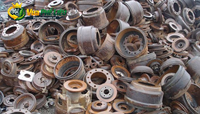 Vua Phế Liệu thu mua sắt vụn phế liệu tận nơi, giá cao